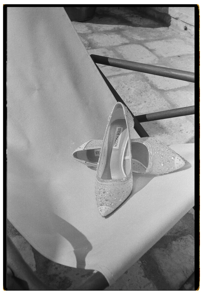 Analog wedding photos in Puglia - wedding photographer puglia - film photography puglia - film photo masseria san giovanni 
