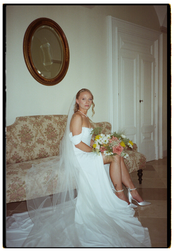 Analog wedding photos in Puglia - wedding photographer puglia - film photography puglia - wedding film photogpraher - wedding masseria palesi 