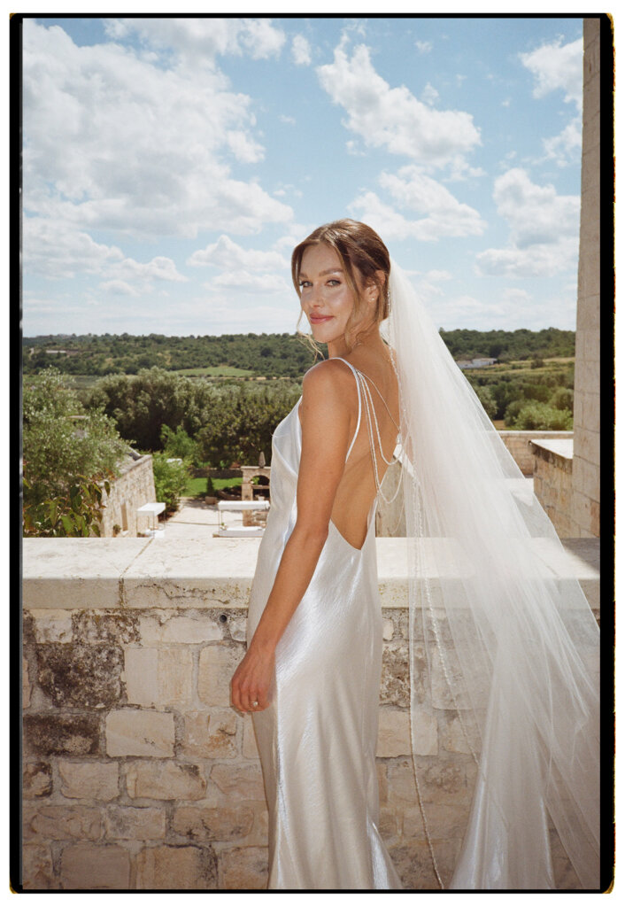 Analog wedding photos in Puglia - wedding photographer puglia - film photography puglia - wedding film photogpraher - wedding masseria grieco - analog photography masseria grieco